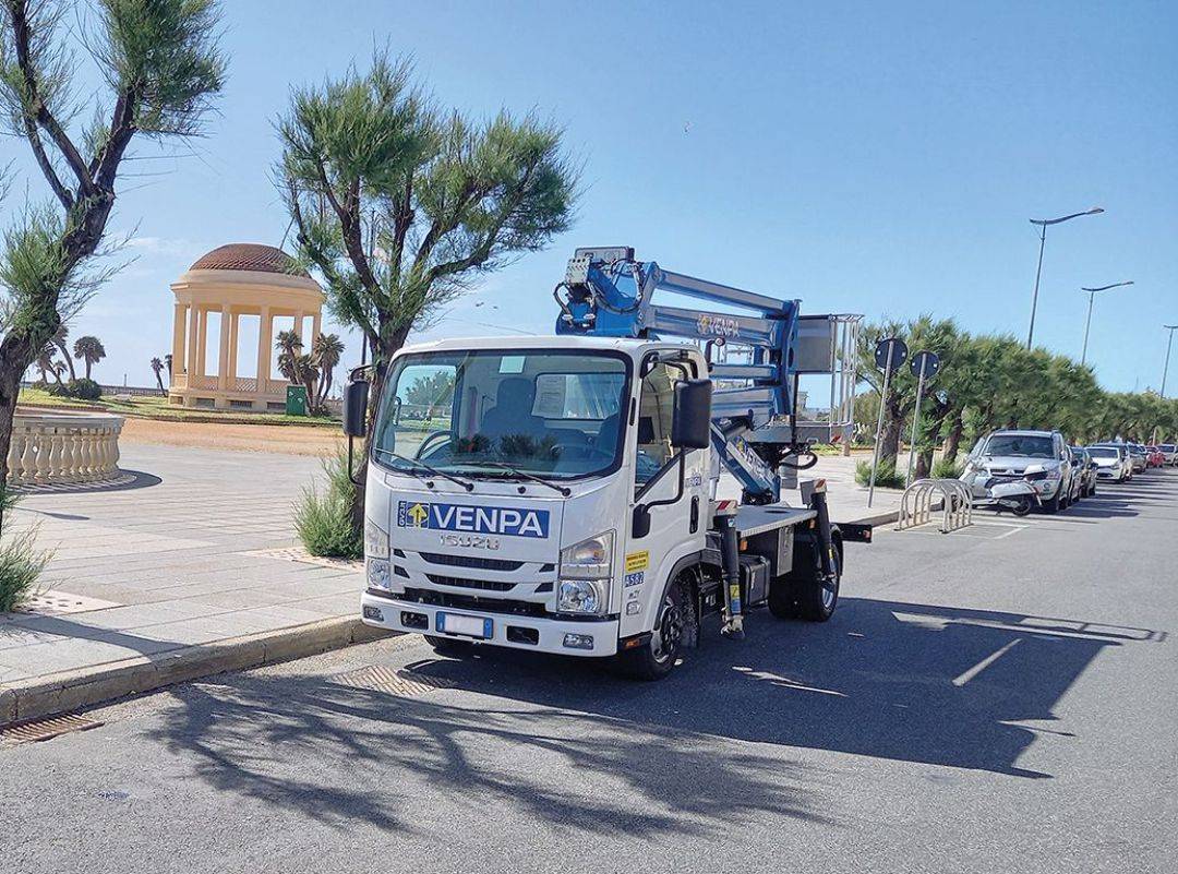 Lavori su facciate: quale piattaforma scegliere...